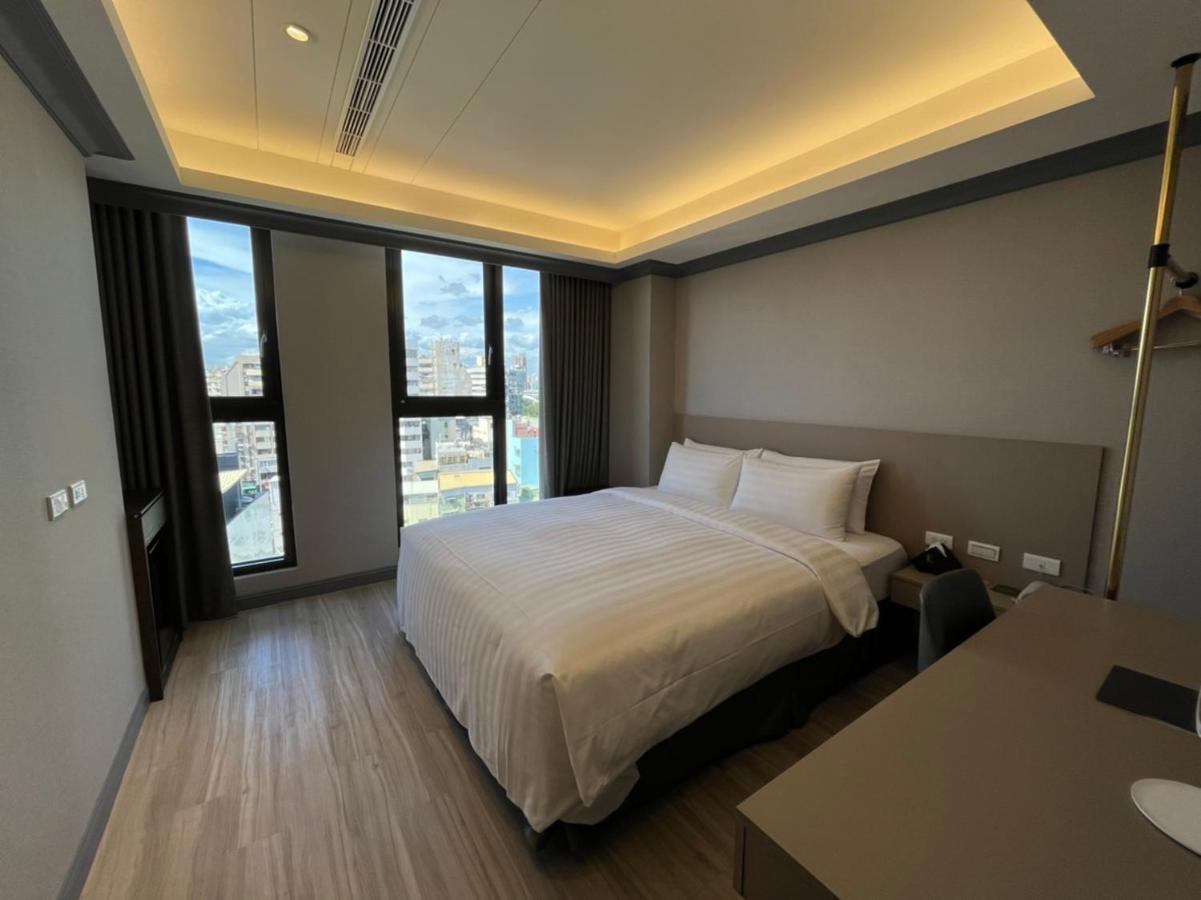 Q21 Hotel Гаосюн Экстерьер фото