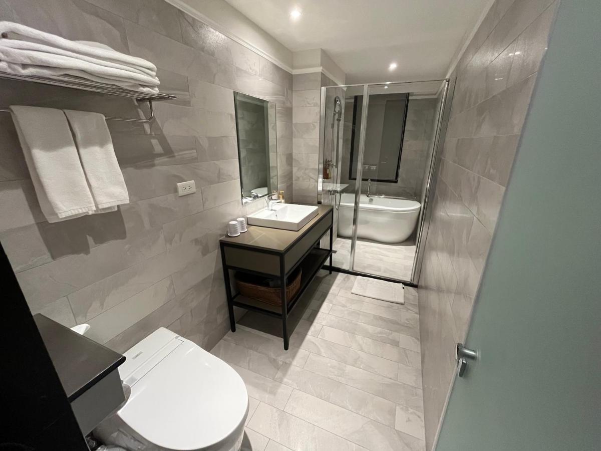Q21 Hotel Гаосюн Экстерьер фото